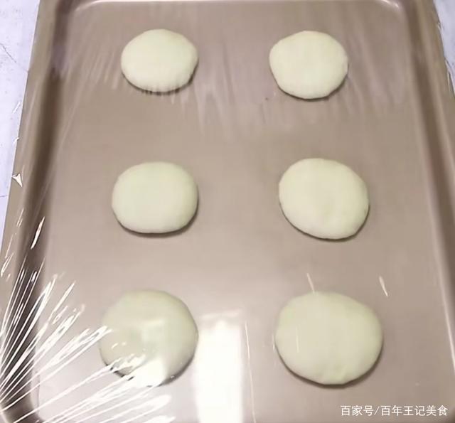 研究称哥哥姐姐比弟妹更聪明 出生顺序影响智商|开云电竞(图1) 开云电竞