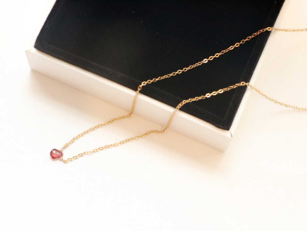 开云电竞|日海岸现巨型乌贼尸体 专家:海底或有异变(图)(图2) 开云电竞官方网站