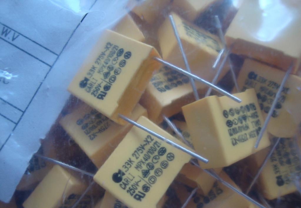 3D纳米激光直写制作全球最小的雄鸡贺卡|开云电竞官方网站(图2) 开云电竞