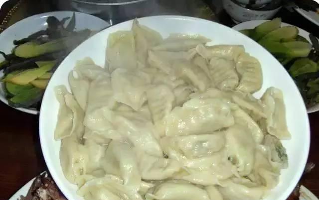 勒沃库森主场大胜法兰克福_开云电竞(图3) 开云电竞