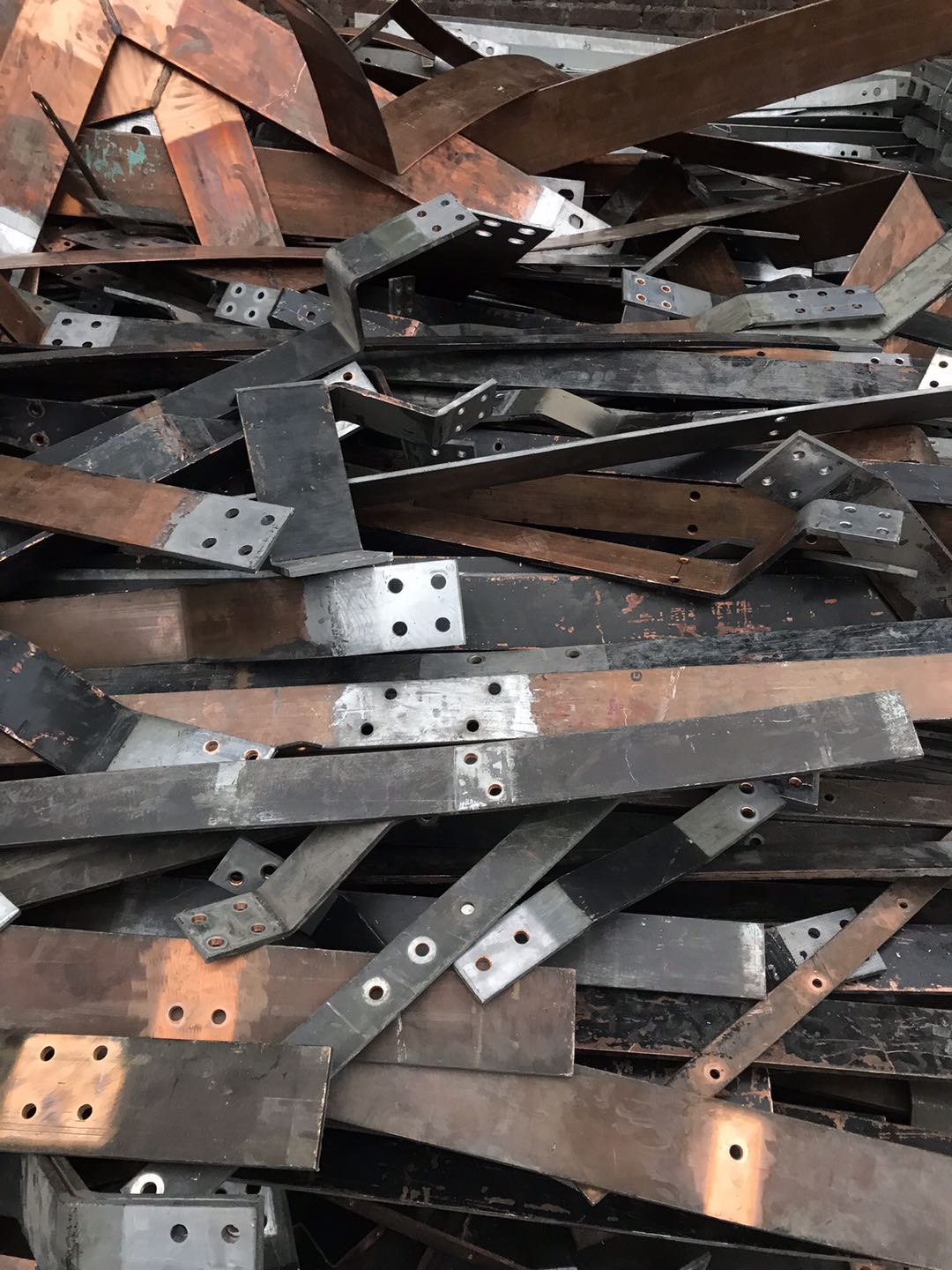 拜仁爱吃汉堡!近5战轰24球 罗本6战6球剑指金靴“开云电竞官网”(图4) 开云电竞官方网站