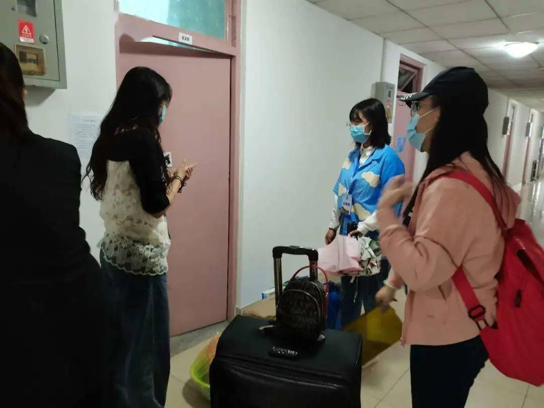 青春 天外启航“开云电竞官方网站”(图11)
青春 天外启航“开云电竞官方网站”(图11)